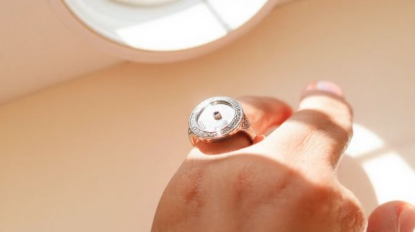 Découvrez des bagues élégantes à prix imbattables pour votre style